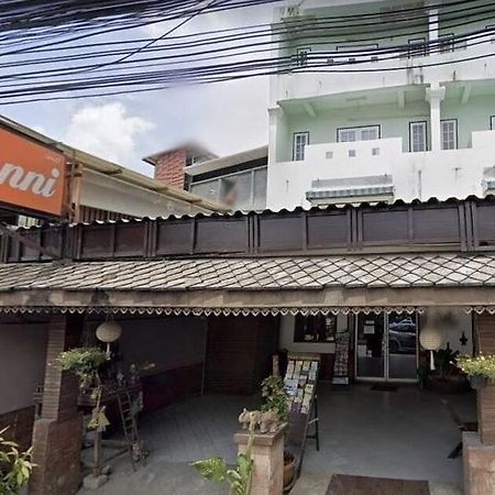 Nonni Guesthouse Chiang Mai Eksteriør bilde